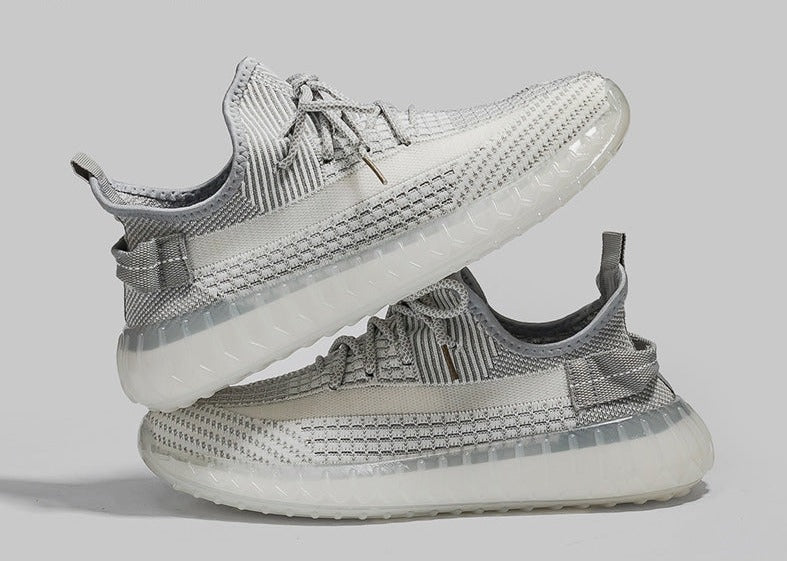 Fashion breathable casual running shoes, summer sports shoes for men with soft soles